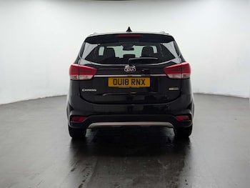 Used Kia Carens 2018 for sale - 77778101: Photo