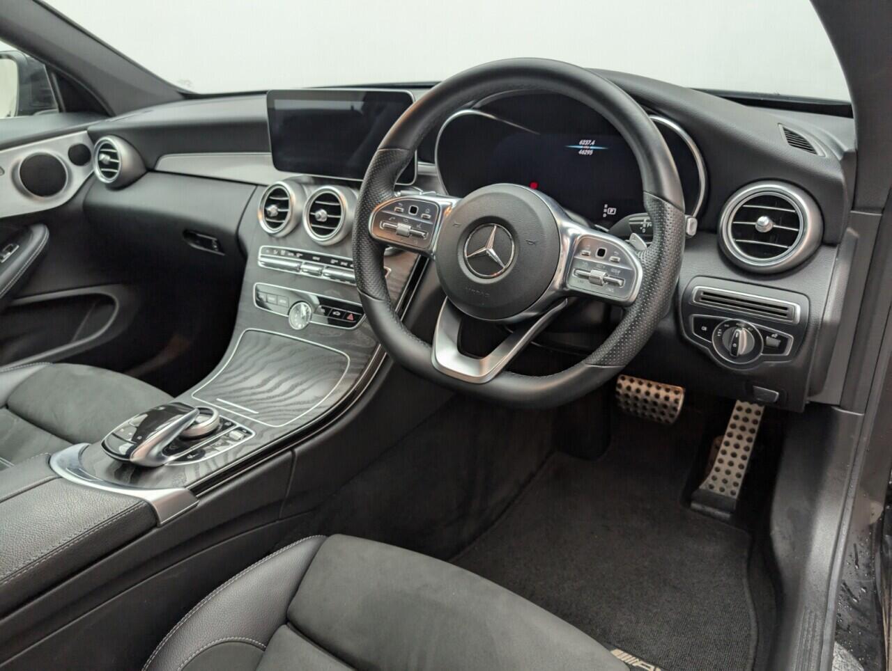 Used Mercedes-Benz C Class 2019 for sale - 76423775: Photo 11