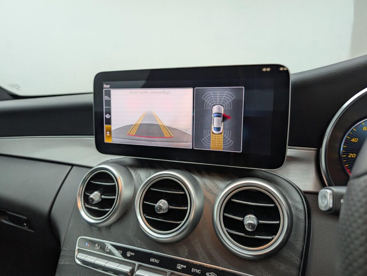 Used Mercedes-Benz C Class 2019 for sale - 76423775: Photo 15