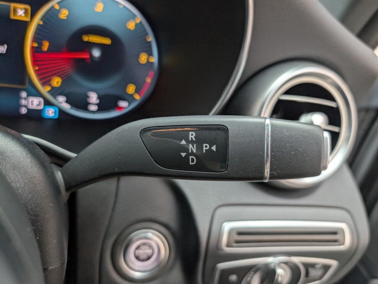 Used Mercedes-Benz C Class 2019 for sale - 76423775: Photo 17