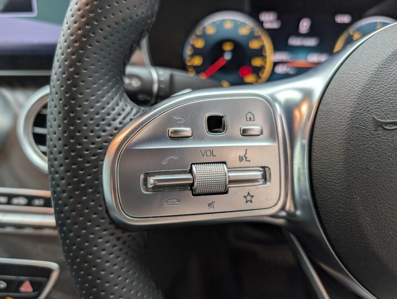 Used Mercedes-Benz C Class 2019 for sale - 76423775: Photo 19