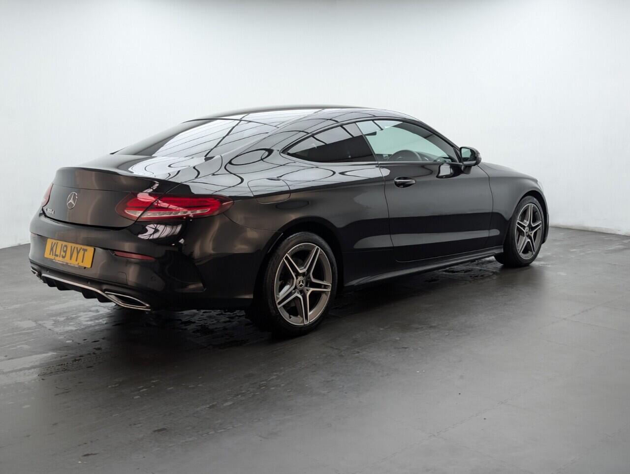 Used Mercedes-Benz C Class 2019 for sale - 76423775: Photo 8