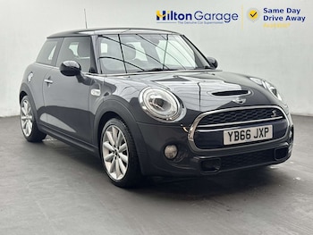 Used MINI Hatch 2017 for sale - 79384444: Photo