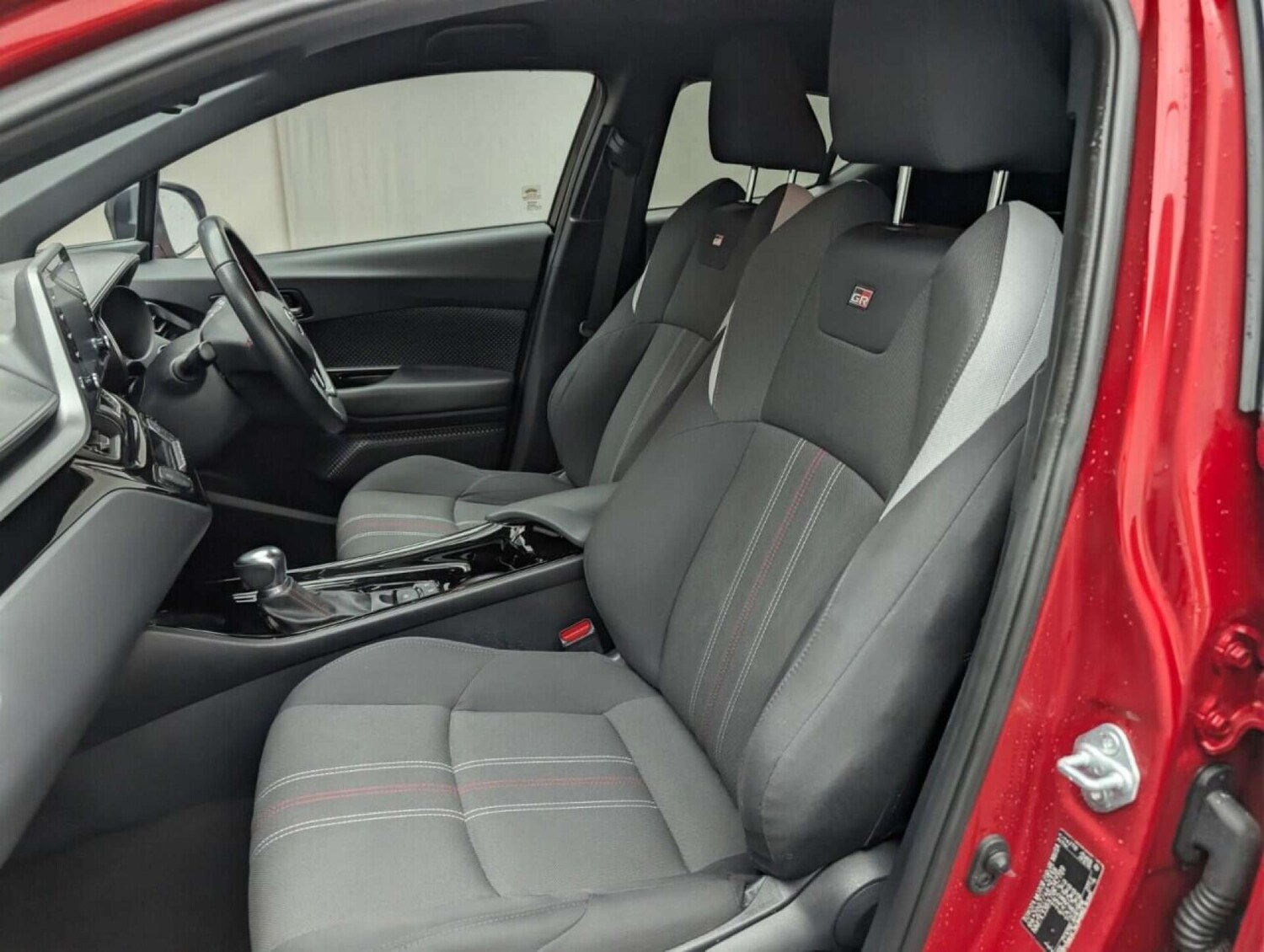 Used Toyota C-HR 2021 for sale - 77714215: Photo 26