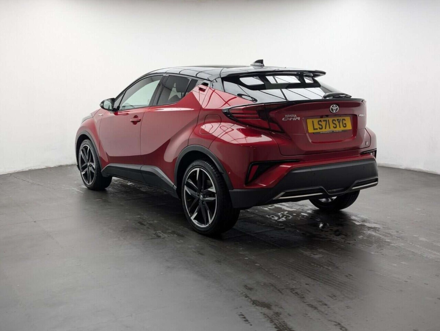 Used Toyota C-HR 2021 for sale - 77714215: Photo 6
