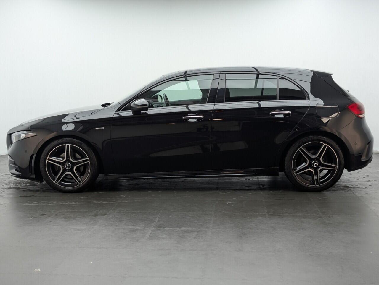 Used Mercedes-Benz A-Class 2021 for sale - 76425395: Photo 5