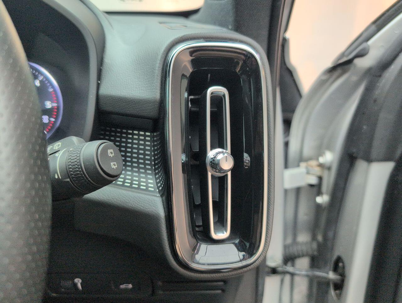 Used Volvo XC40 2018 for sale - 76424972: Photo 17