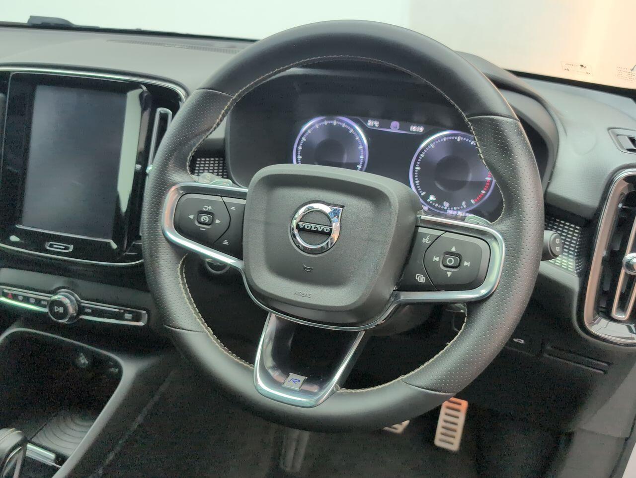 Used Volvo XC40 2018 for sale - 76424972: Photo 21