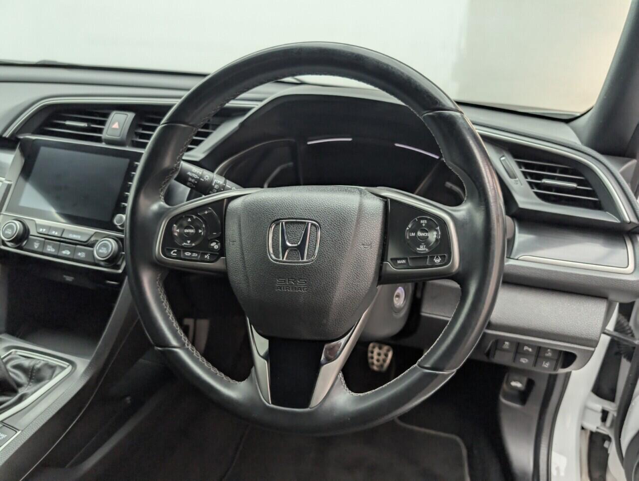 Used Honda Civic 2021 for sale - 76425179: Photo 23
