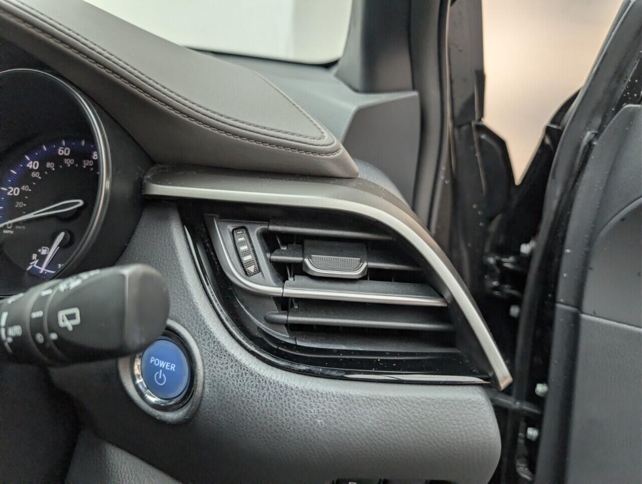 Used Toyota C-HR 2020 for sale - 76633628: Photo 21