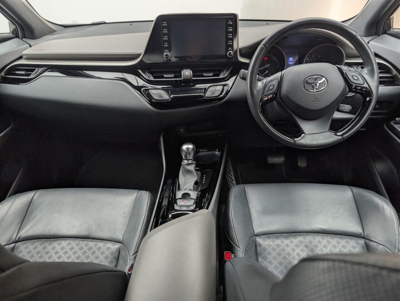 Used Toyota C-HR 2020 for sale - 76633628: Photo 25