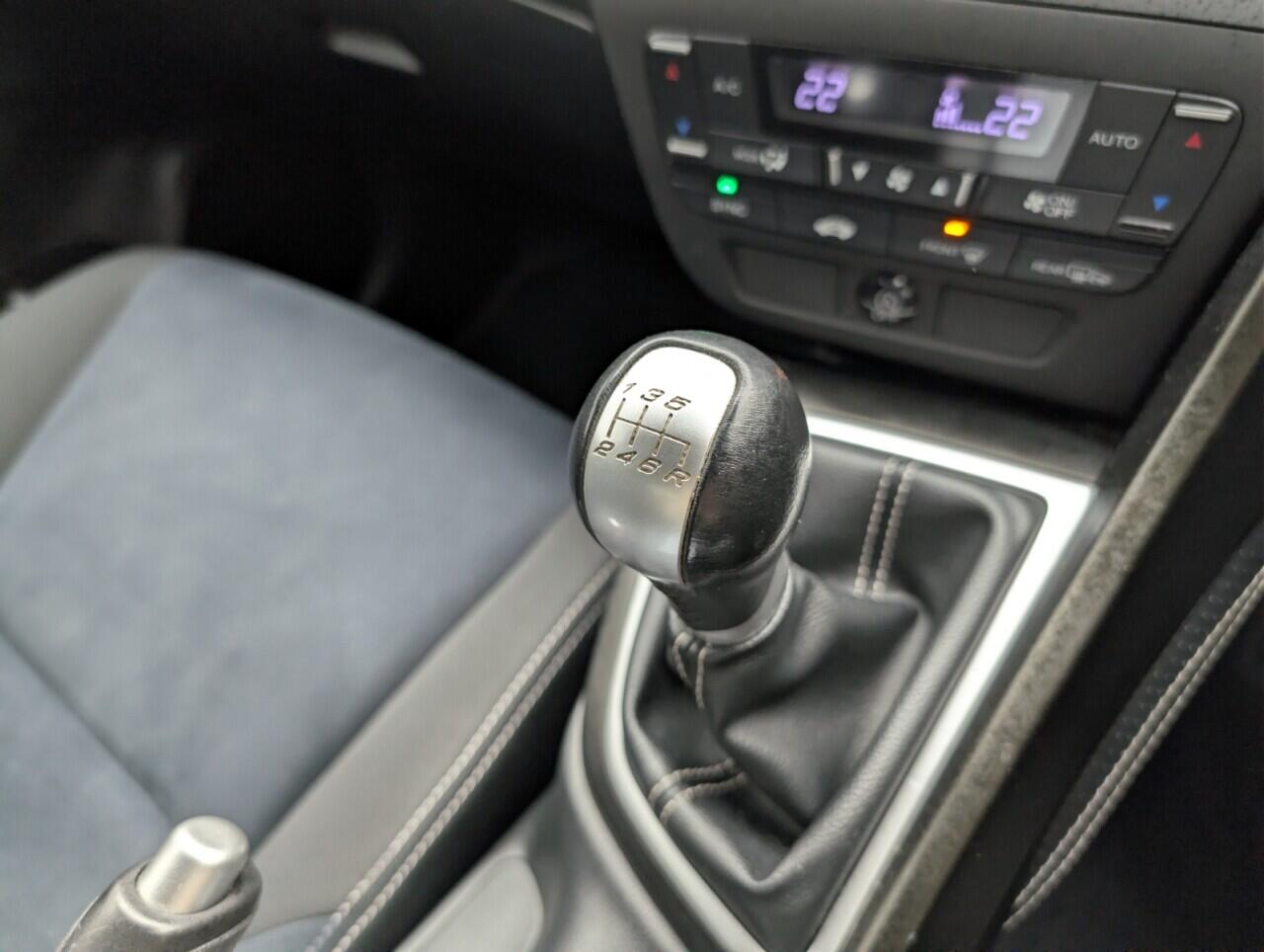 Used Honda Civic 2015 for sale - 76727155: Photo 16