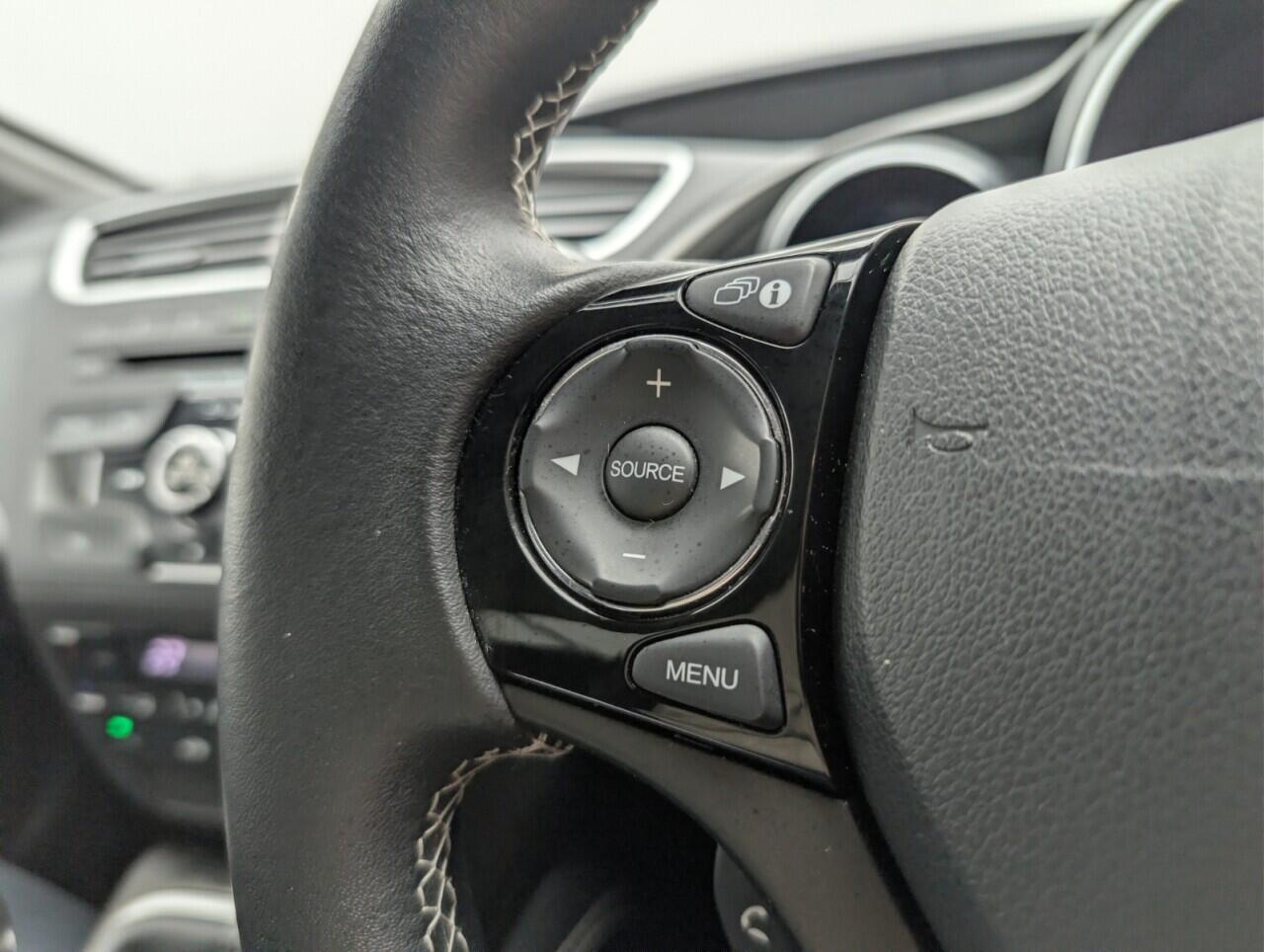 Used Honda Civic 2015 for sale - 76727155: Photo 18