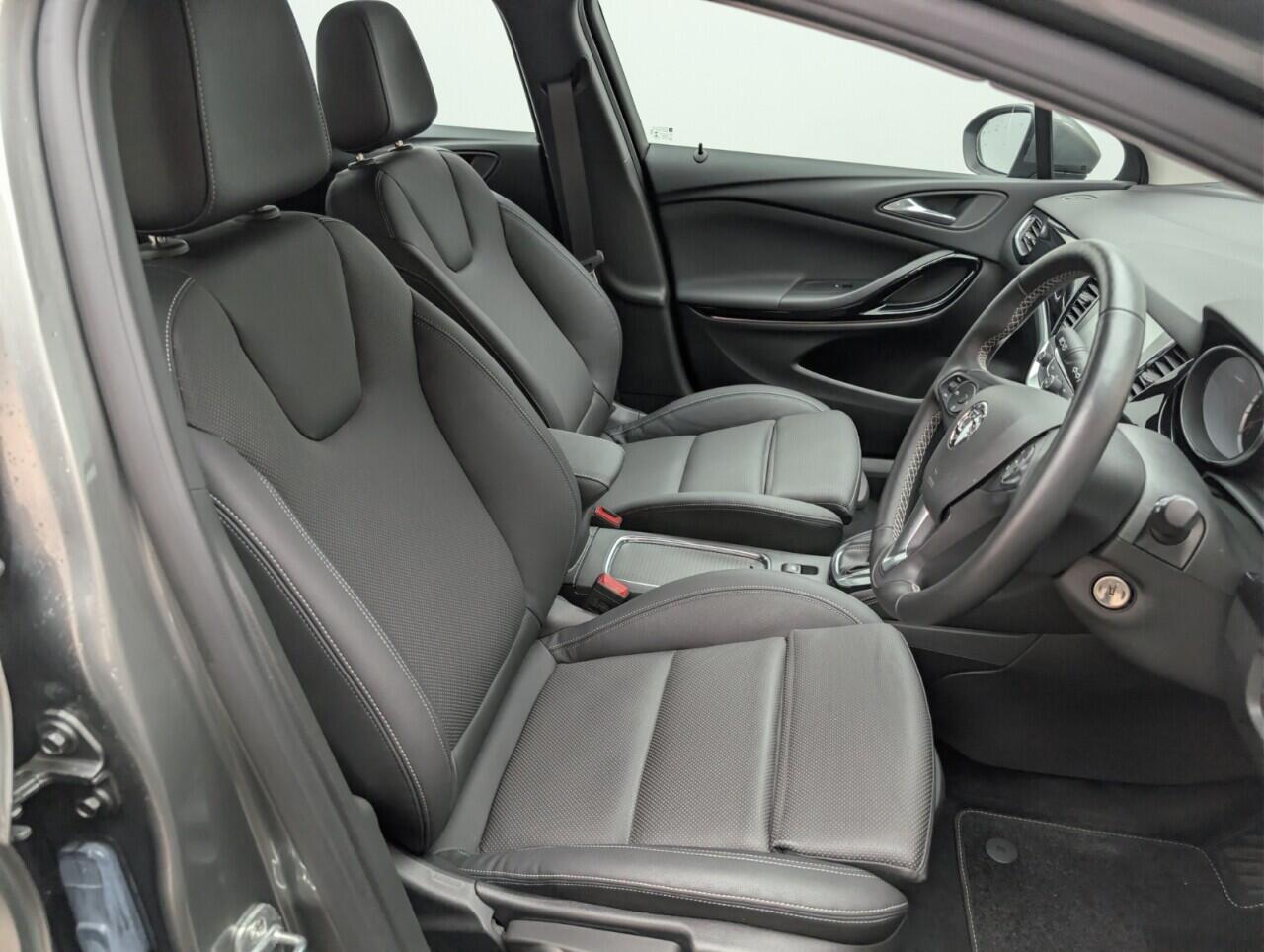 Used Vauxhall Astra 2019 for sale - 76607597: Photo 12