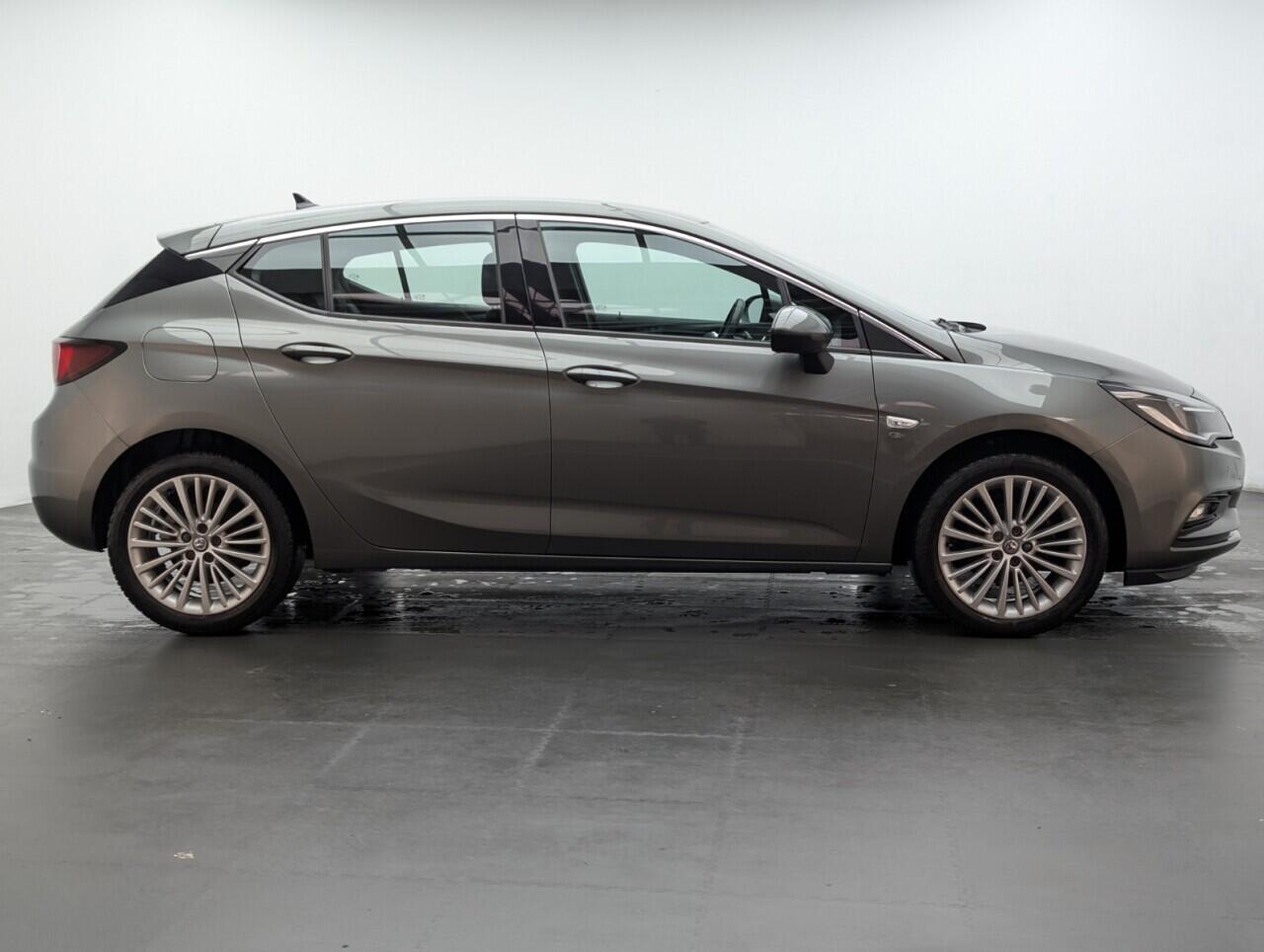 Used Vauxhall Astra 2019 for sale - 76607597: Photo 9