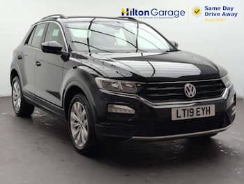 Used Volkswagen T-Roc 2019 for sale - 79570096: Photo