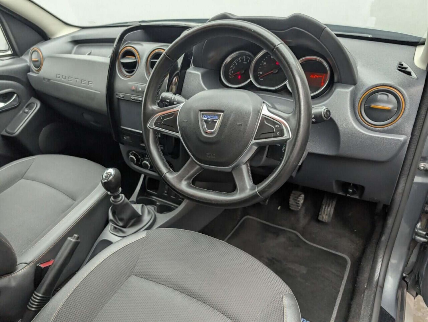 Used Dacia Duster 2017 for sale - 77713334: Photo 11