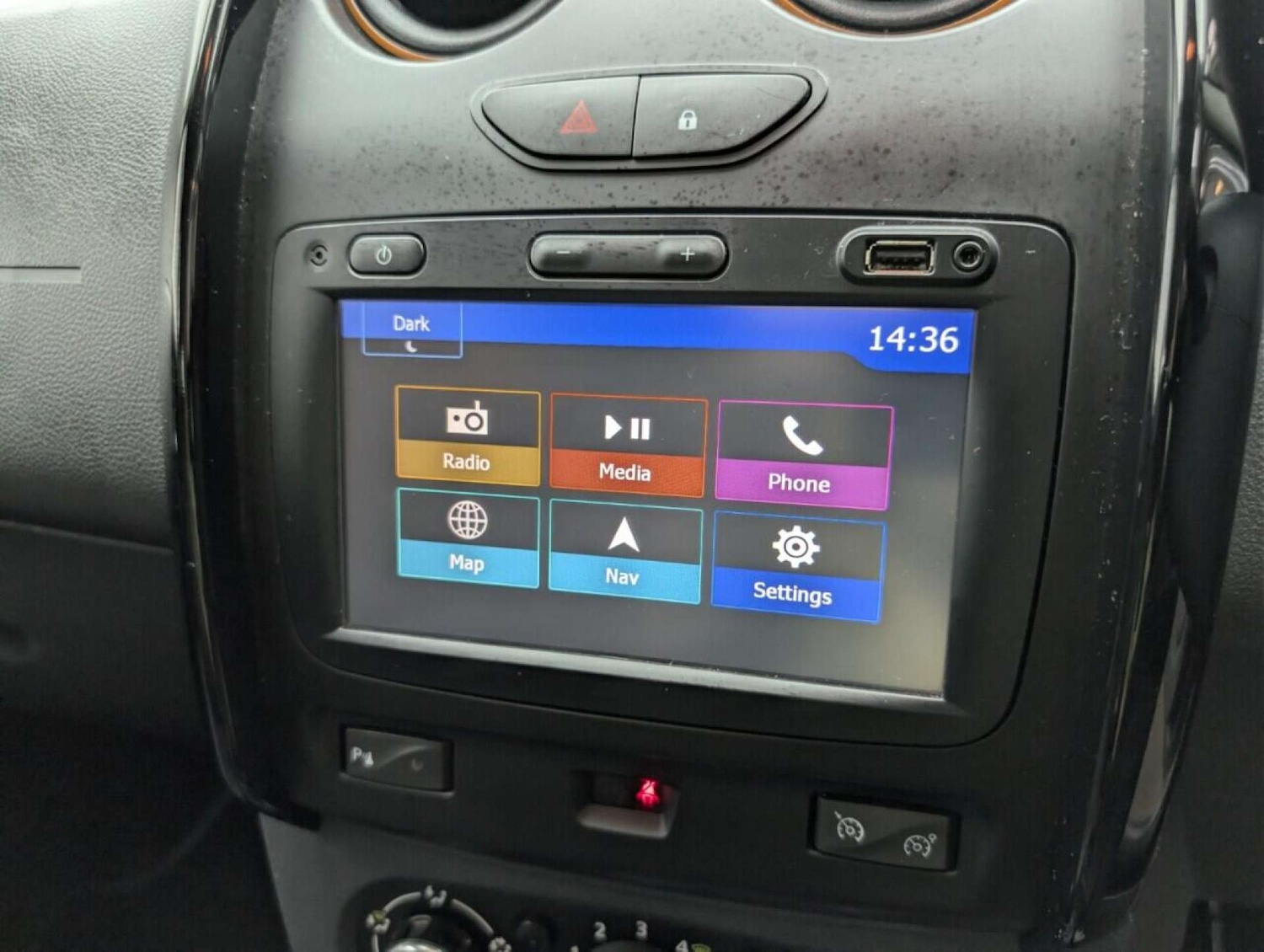 Used Dacia Duster 2017 for sale - 77713334: Photo 13