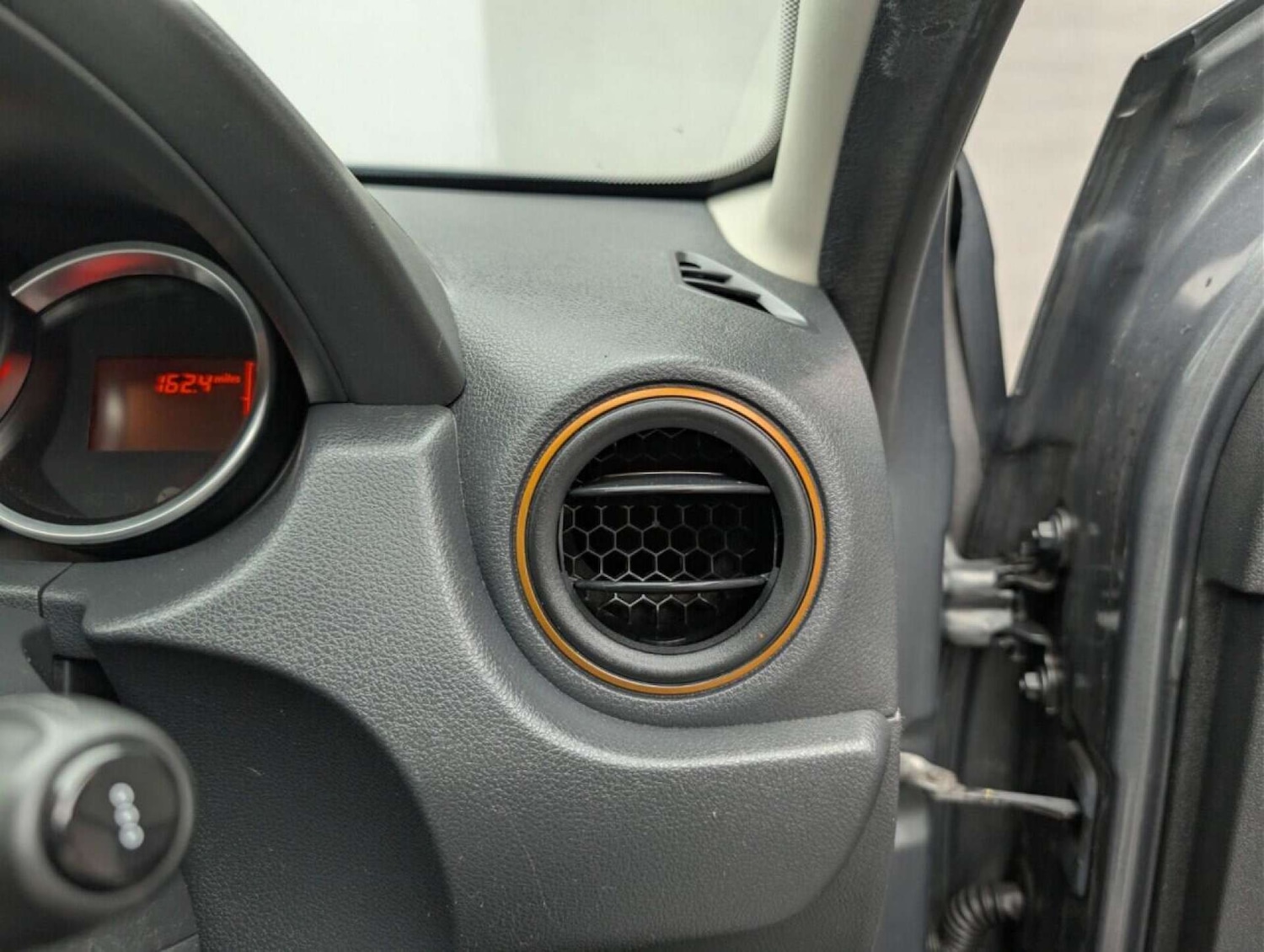 Used Dacia Duster 2017 for sale - 77713334: Photo 22