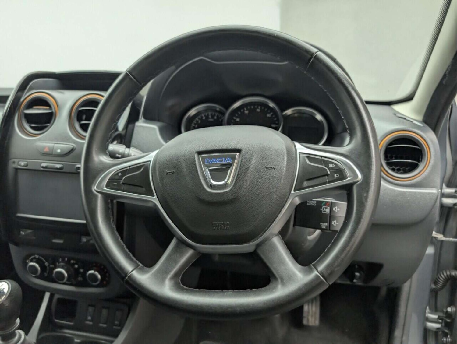 Used Dacia Duster 2017 for sale - 77713334: Photo 24