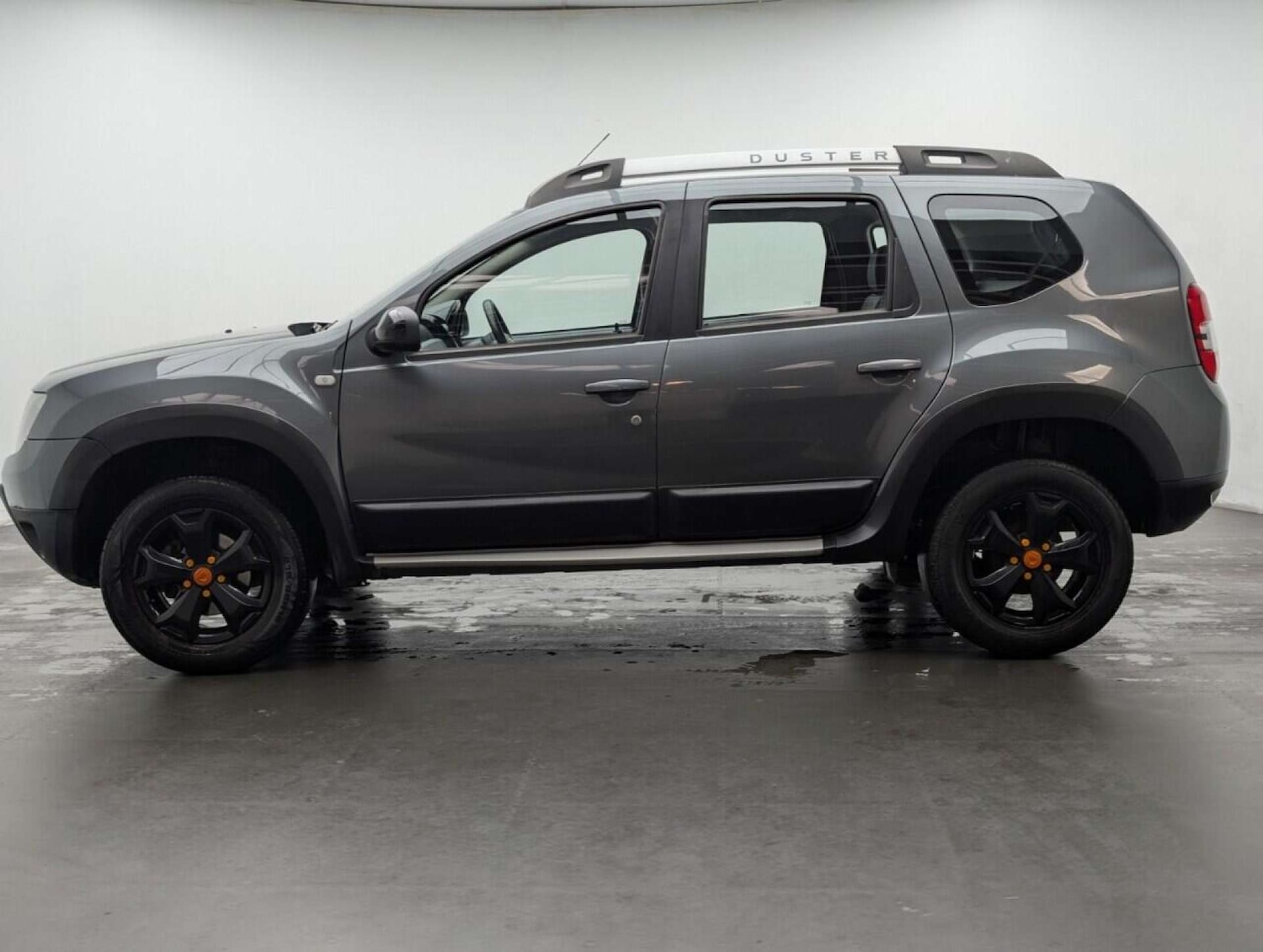 Used Dacia Duster 2017 for sale - 77713334: Photo 5