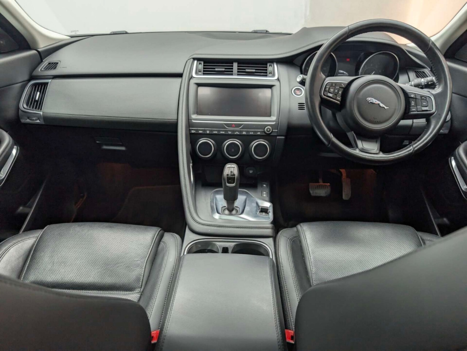 Used Jaguar E-Pace 2020 for sale - 77803664: Photo 11