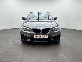 Used BMW 2 Series 2018 for sale - 79384435: Photo