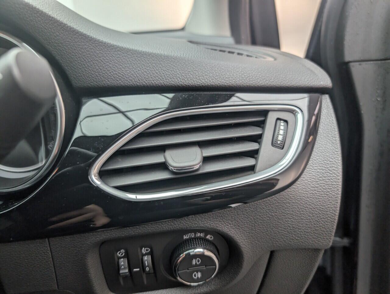 Used Vauxhall Astra 2018 for sale - 76425848: Photo 21