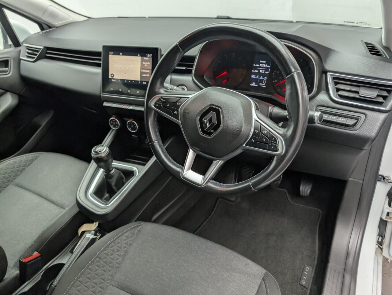 Used Renault Clio 2020 for sale - 77710549: Photo 11