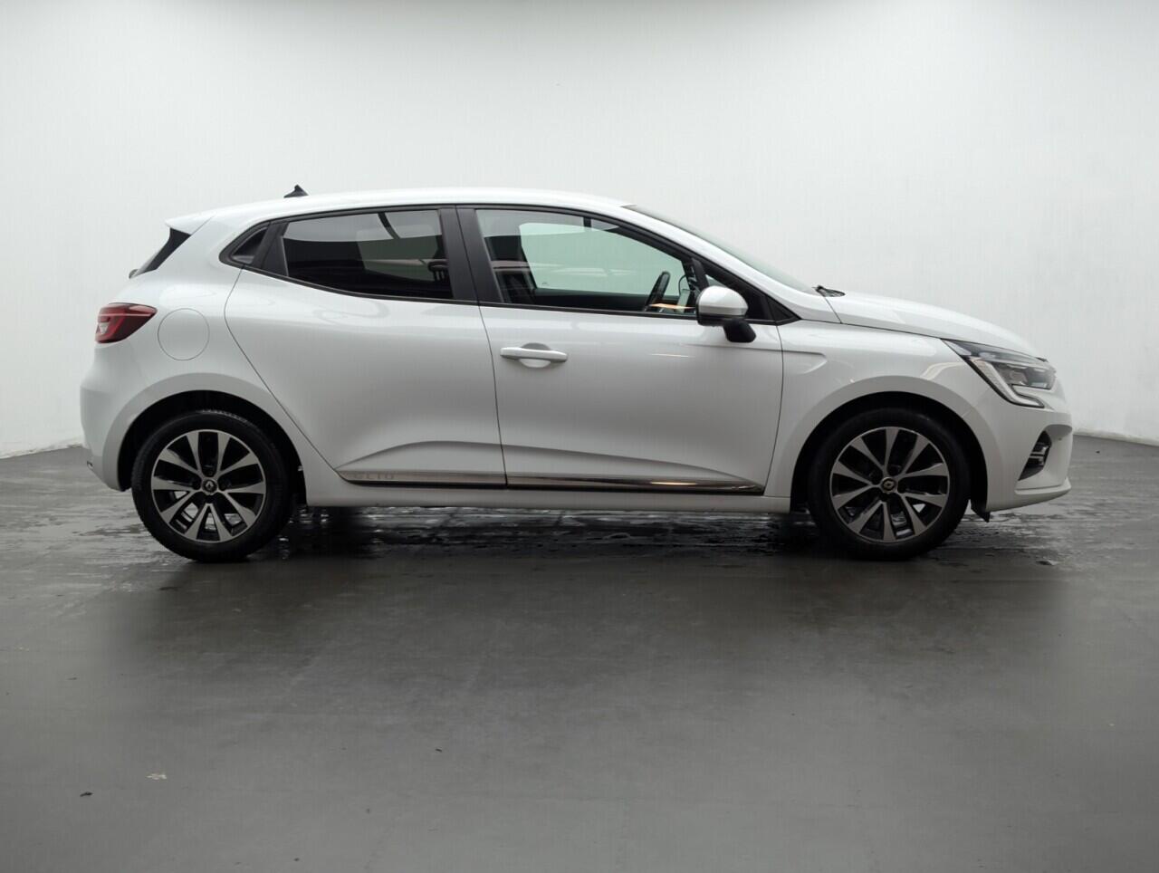 Used Renault Clio 2020 for sale - 77710549: Photo 9