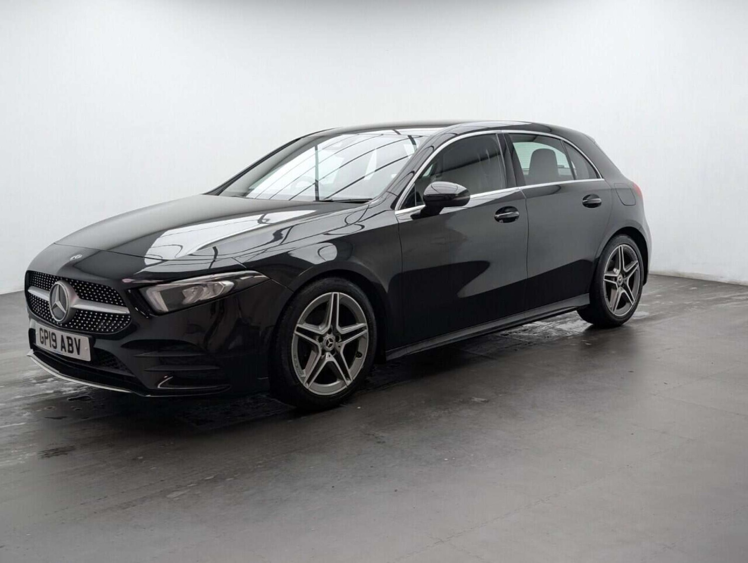 Used Mercedes-Benz A-Class 2019 for sale - 77713083: Photo 4