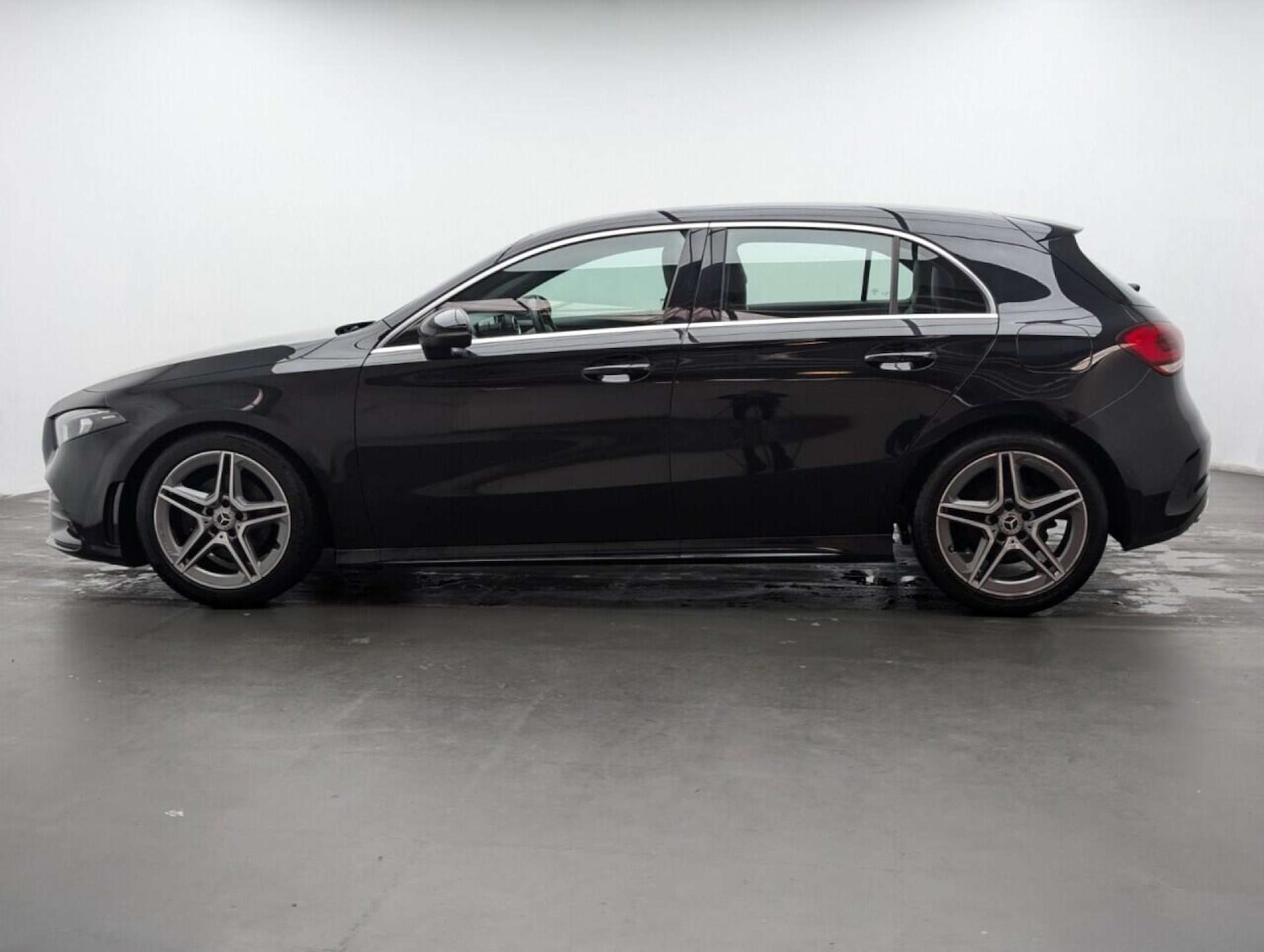 Used Mercedes-Benz A-Class 2019 for sale - 77713083: Photo 5