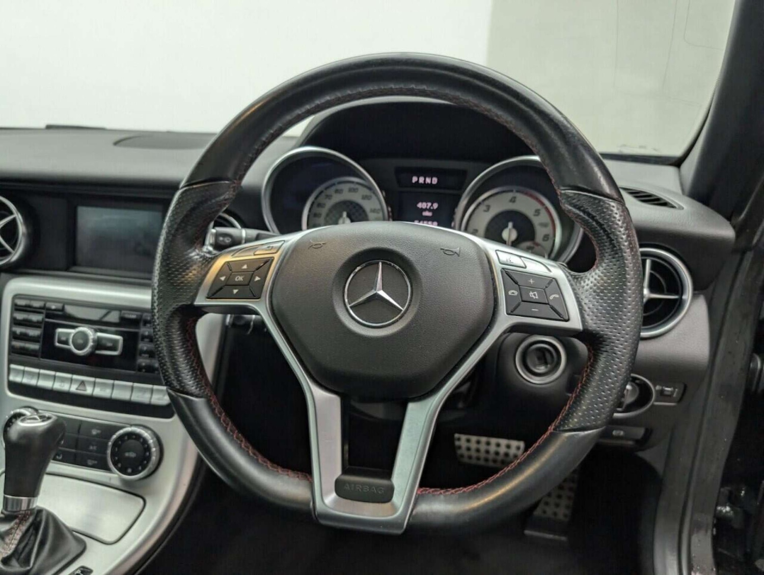 Used Mercedes-Benz SLK 2014 for sale - 77714444: Photo 21