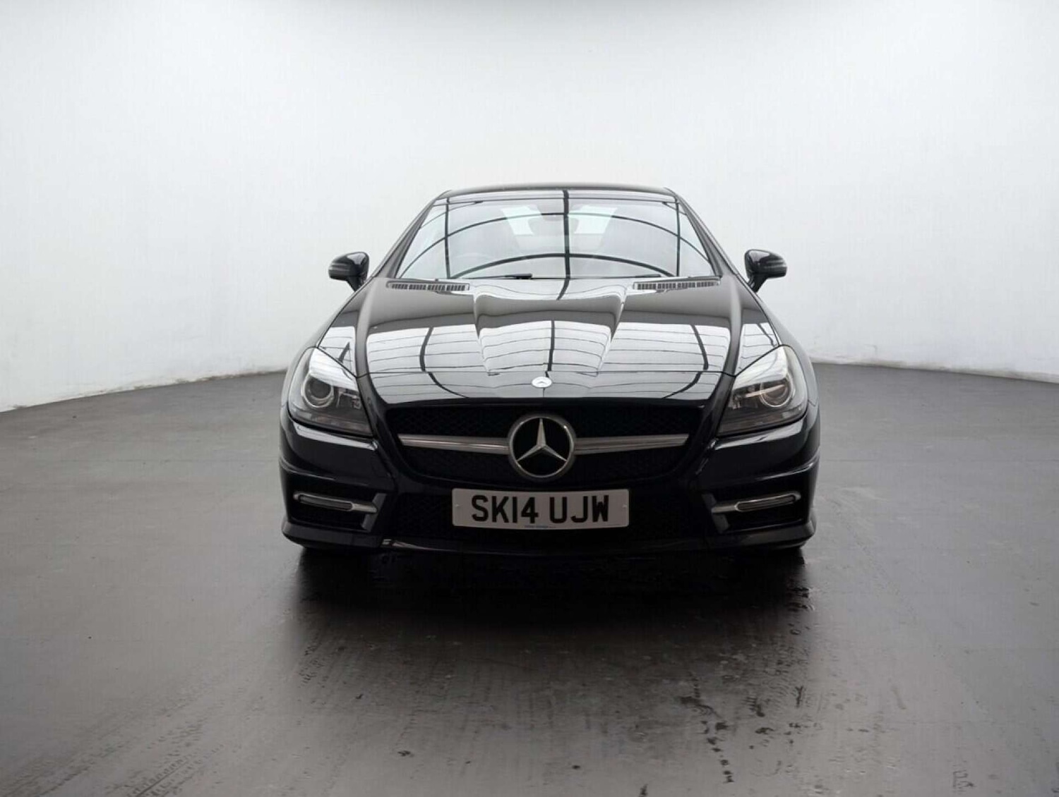 Used Mercedes-Benz SLK 2014 for sale - 77714444: Photo 3