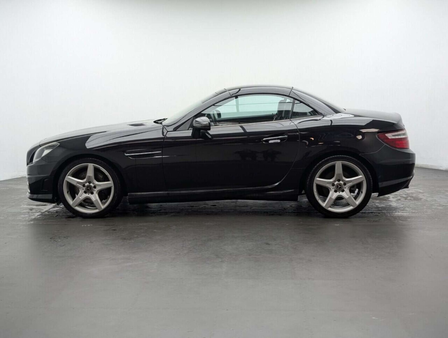Used Mercedes-Benz SLK 2014 for sale - 77714444: Photo 5