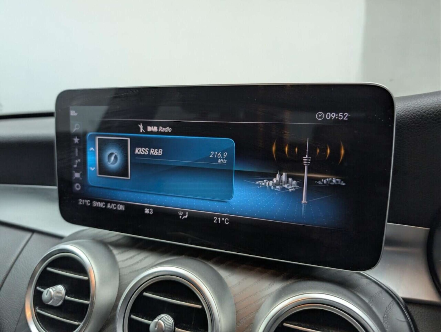 Used Mercedes-Benz C Class 2020 for sale - 77714388: Photo 13