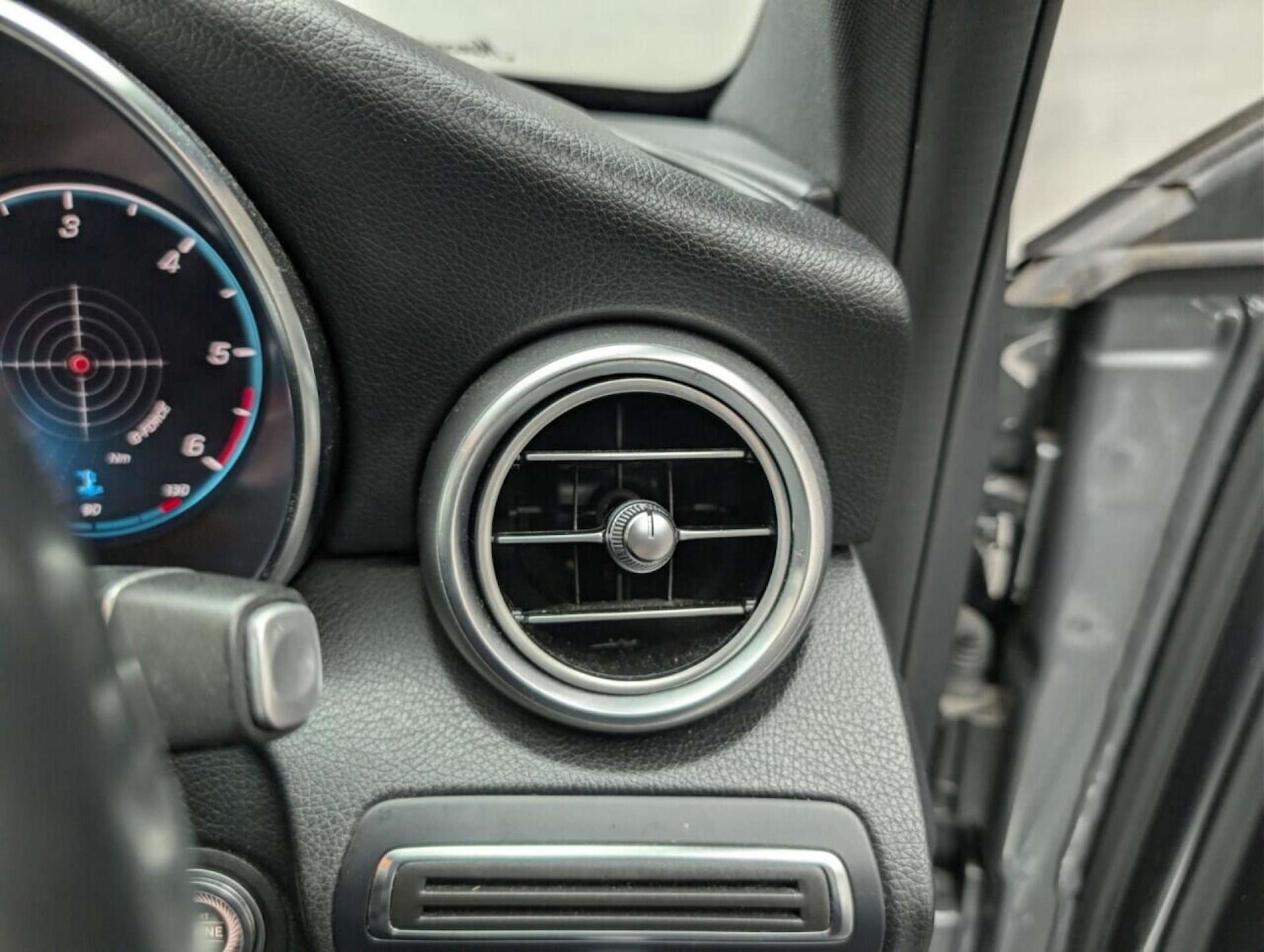 Used Mercedes-Benz C Class 2020 for sale - 77714388: Photo 19