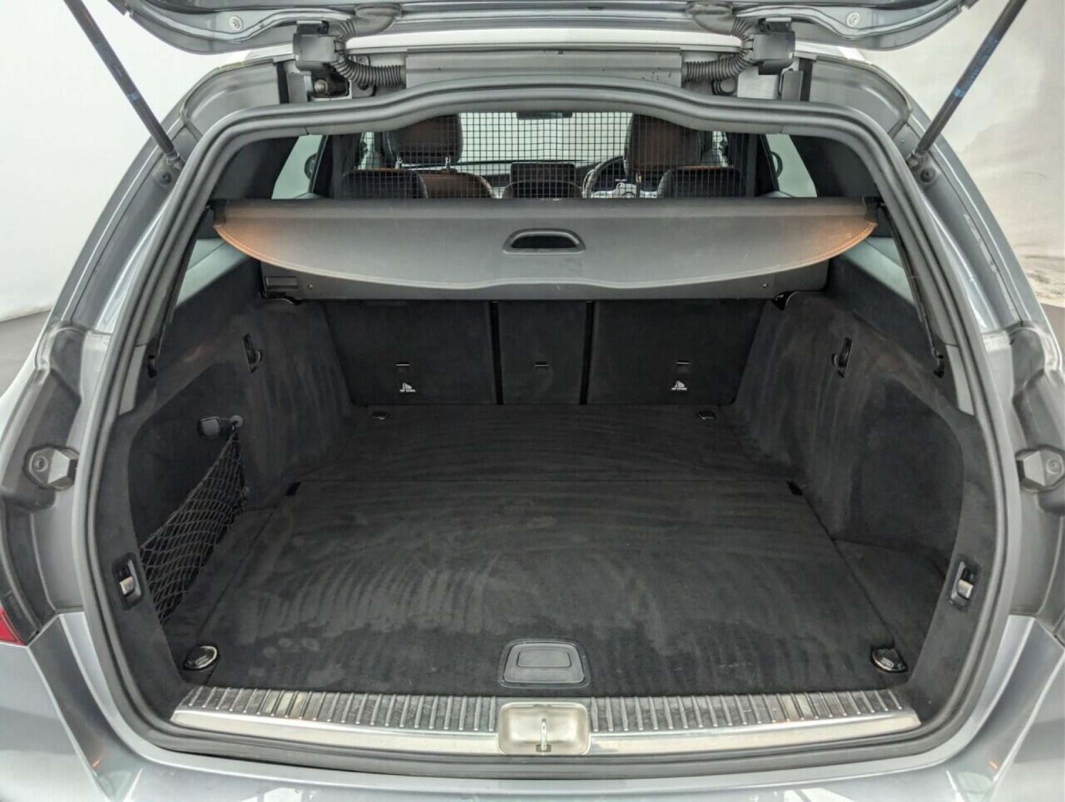 Used Mercedes-Benz C Class 2020 for sale - 77714388: Photo 25