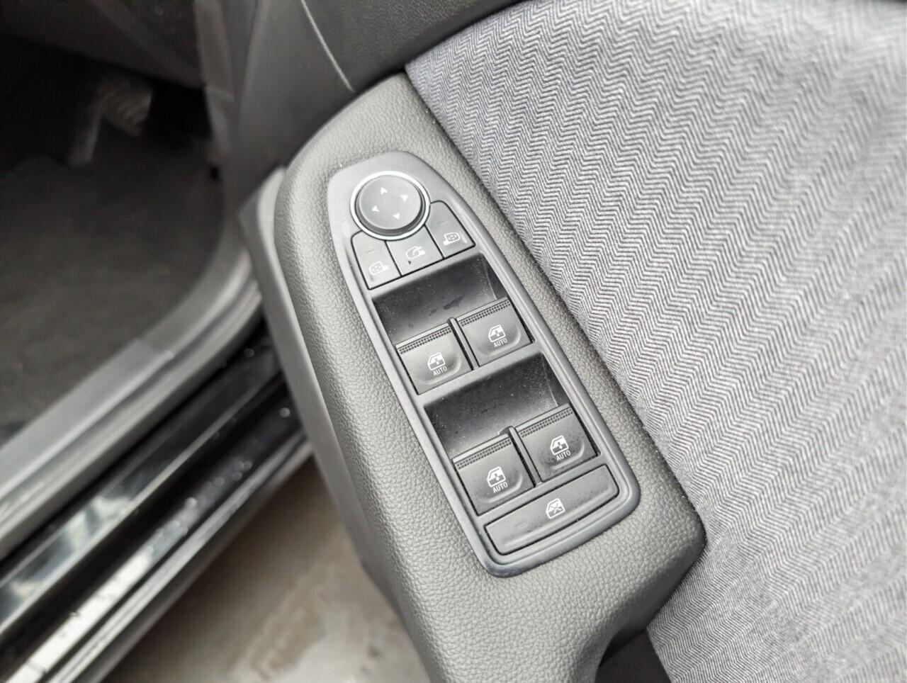 Used Renault Clio 2024 for sale - 76659288: Photo 22