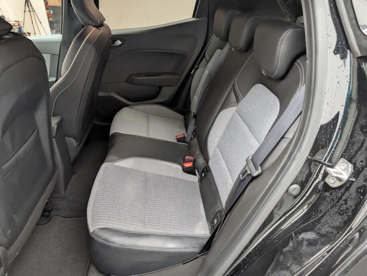 Used Renault Clio 2024 for sale - 76659288: Photo 27