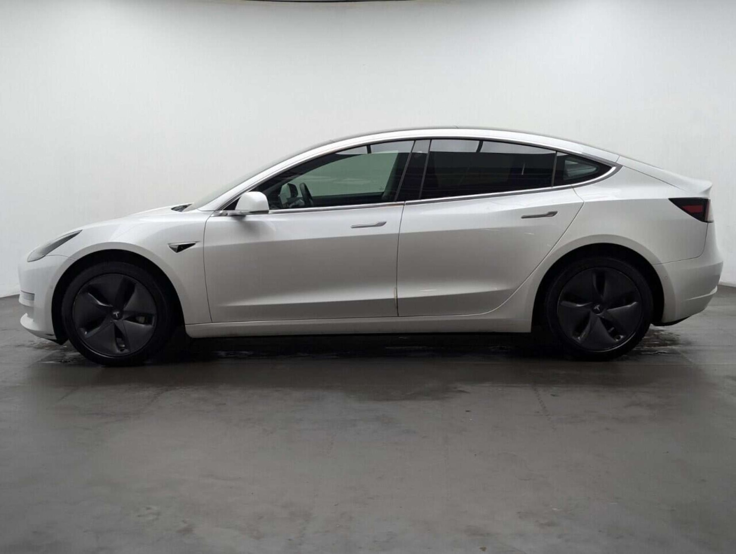Used Tesla Model 3 2020 for sale - 77713245: Photo 5