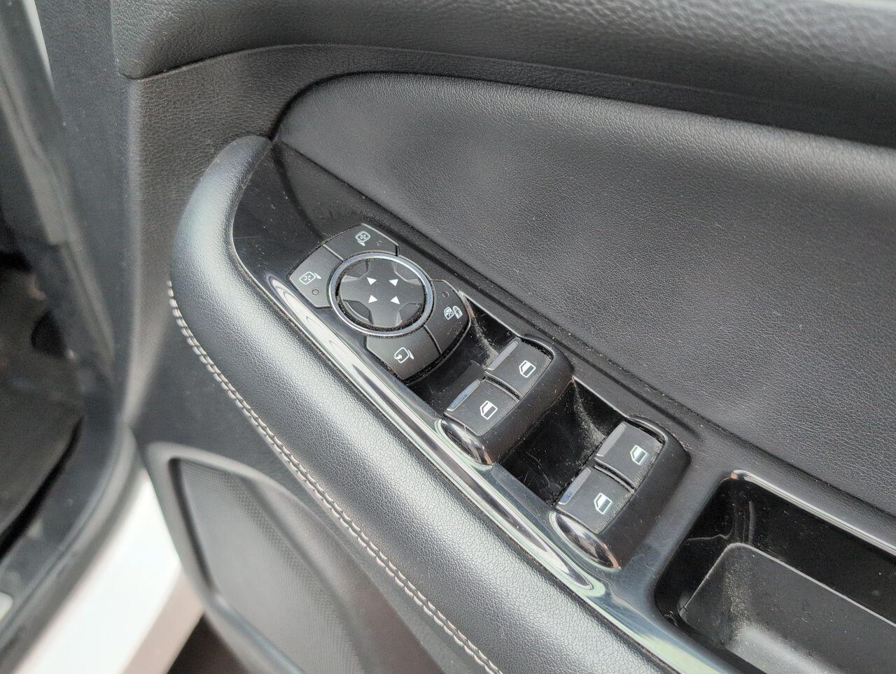 Used Ford Edge 2017 for sale - 76424637: Photo 25