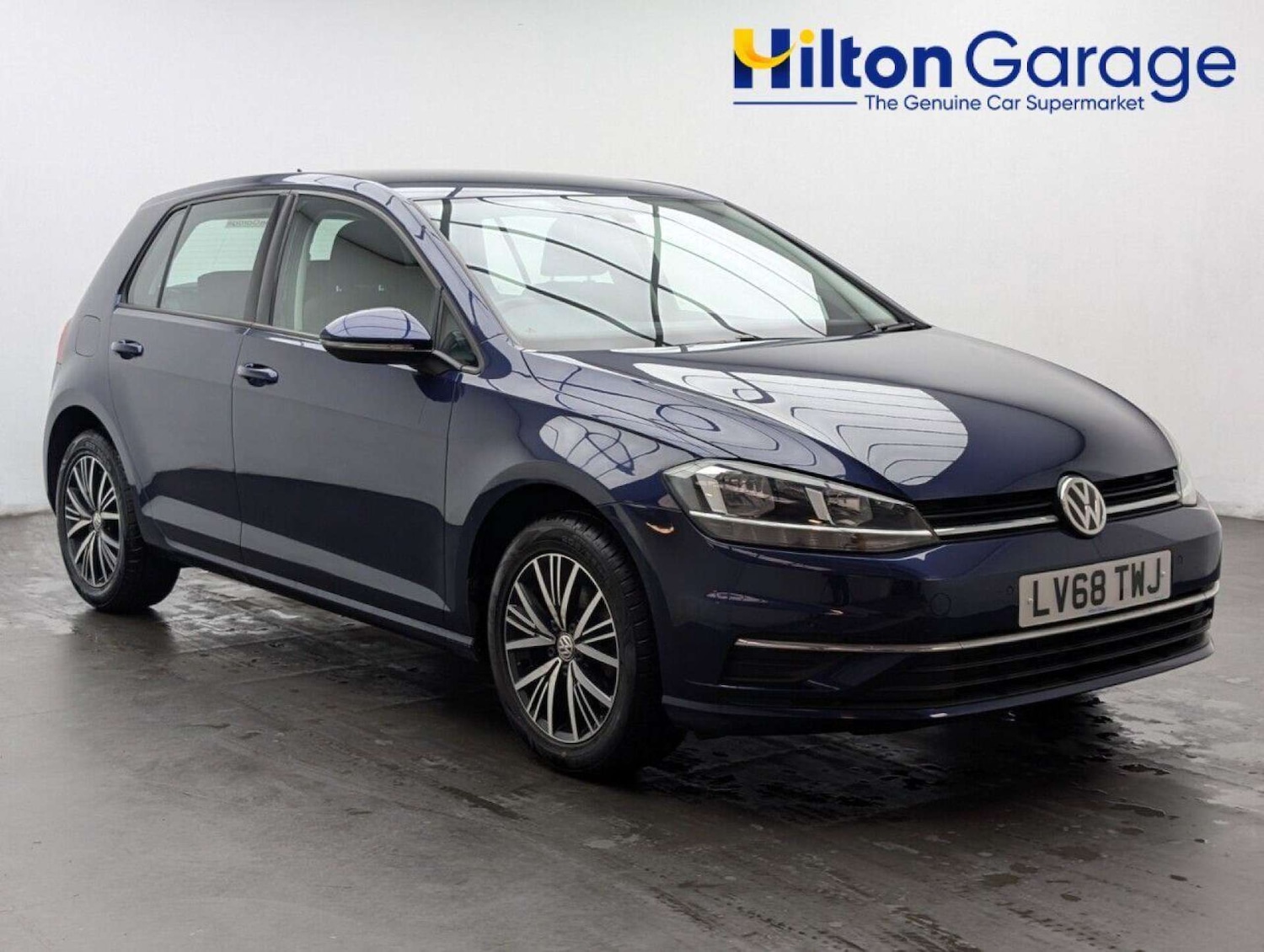 Used Volkswagen Golf 2018 for sale - 77714807: Photo 1