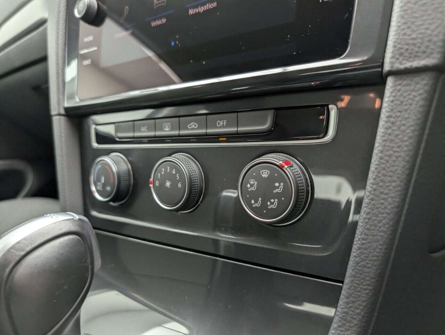 Used Volkswagen Golf 2018 for sale - 77714807: Photo 15