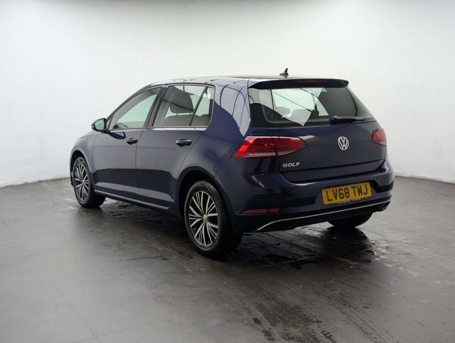 Used Volkswagen Golf 2018 for sale - 77714807: Photo 6