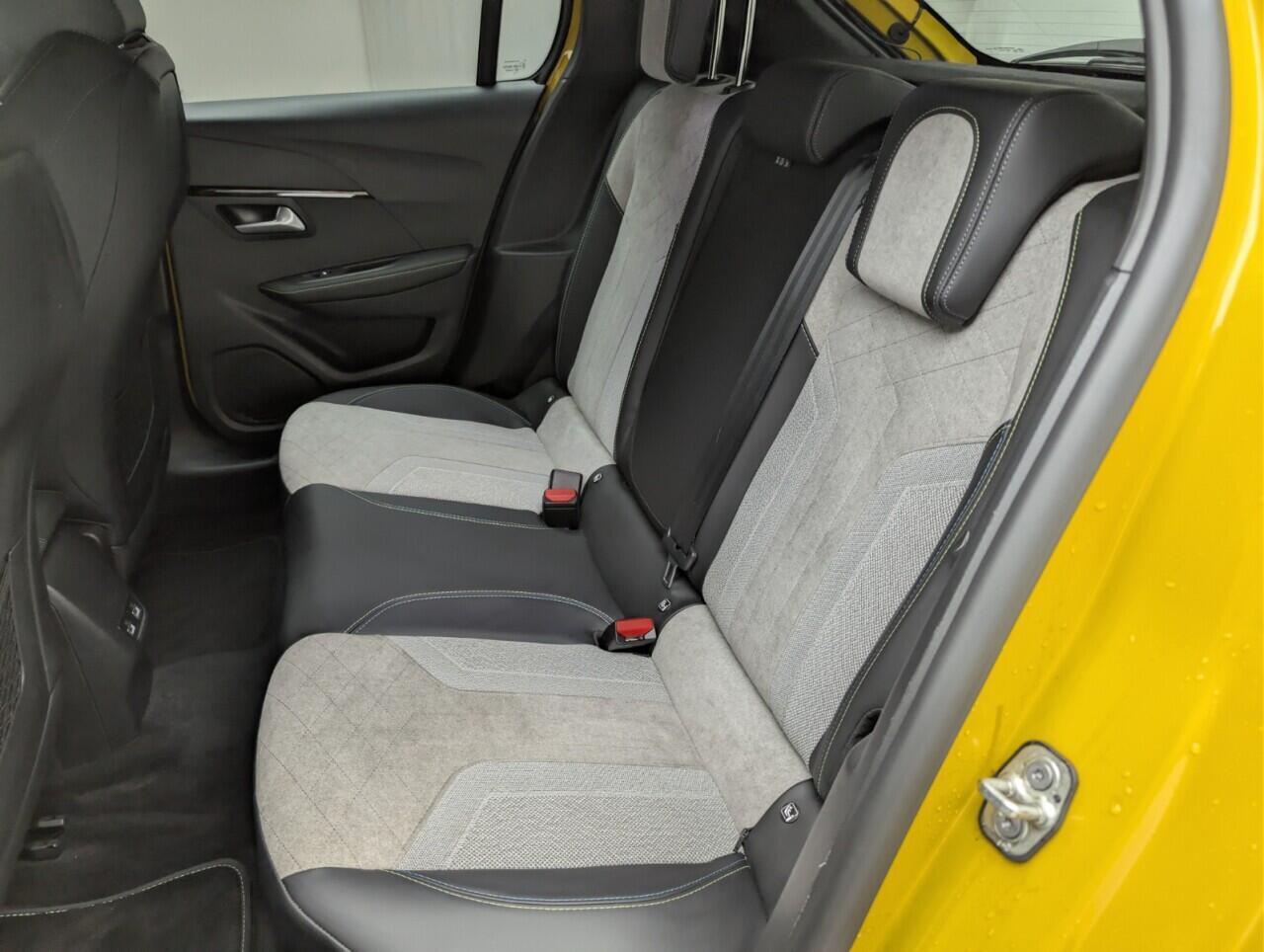 Used Peugeot E-208 2021 for sale - 76953009: Photo 26