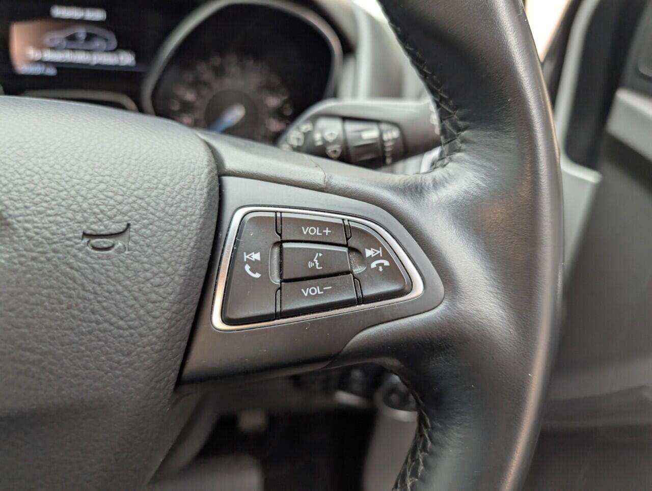 Used Ford Focus 2015 for sale - 76422541: Photo 20