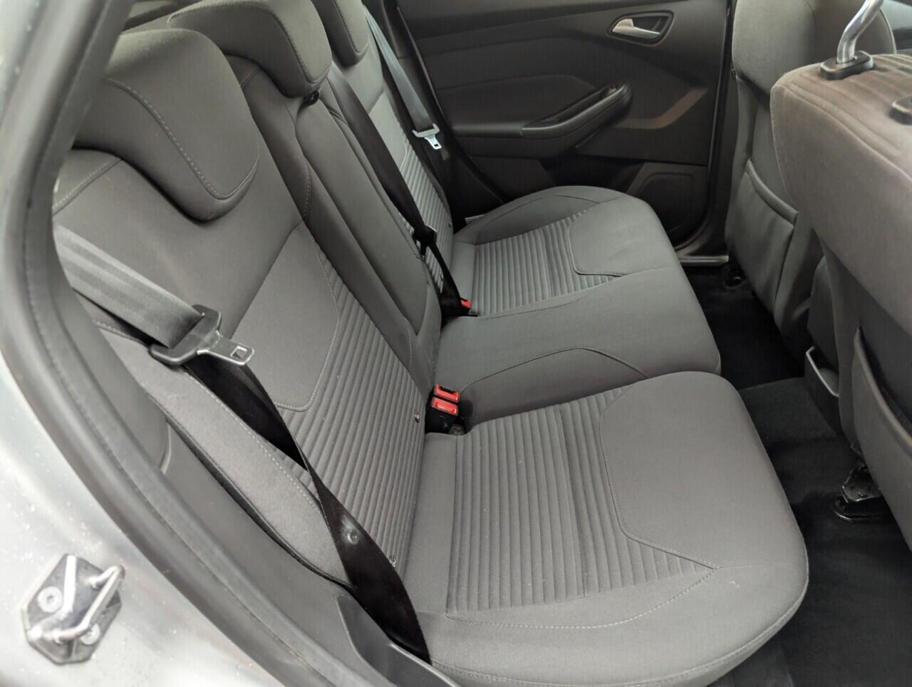 Used Ford Focus 2015 for sale - 76422541: Photo 25