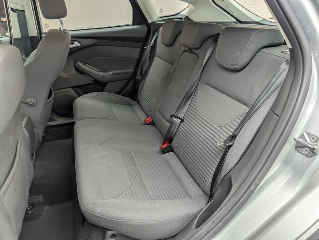 Used Ford Focus 2015 for sale - 76422541: Photo 27