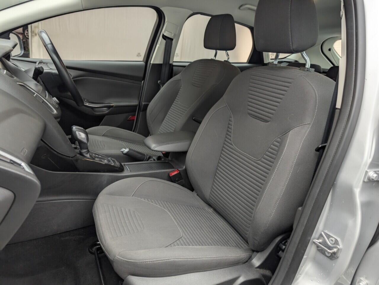 Used Ford Focus 2015 for sale - 76422541: Photo 28